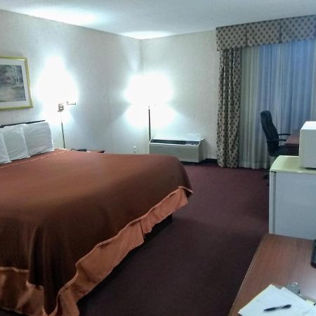 Howard Johnson By Wyndham Bartonsville/Poconos Area Buitenkant foto