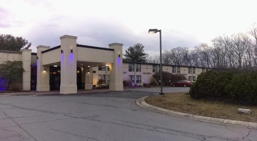 Howard Johnson By Wyndham Bartonsville/Poconos Area Buitenkant foto