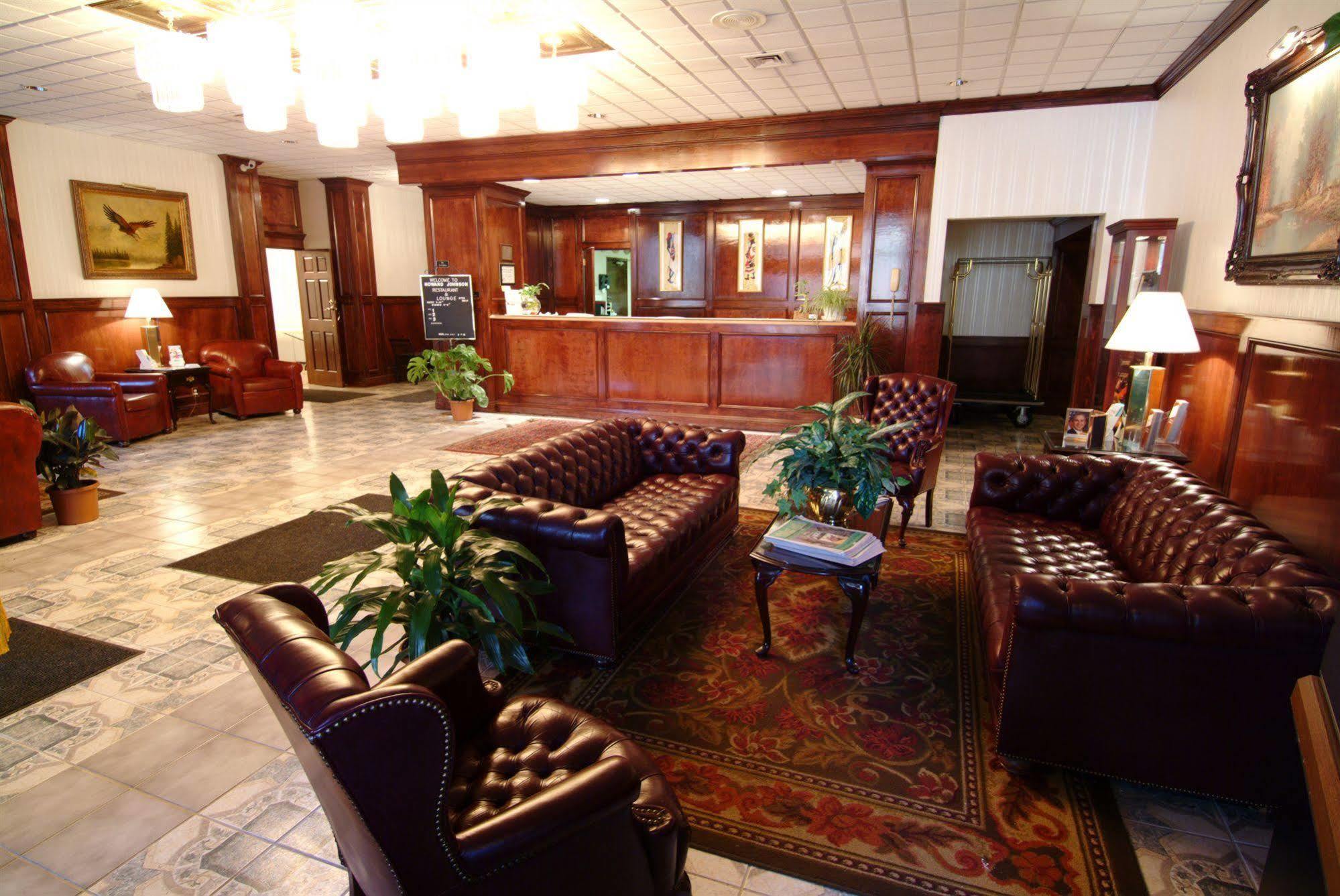 Howard Johnson By Wyndham Bartonsville/Poconos Area Buitenkant foto