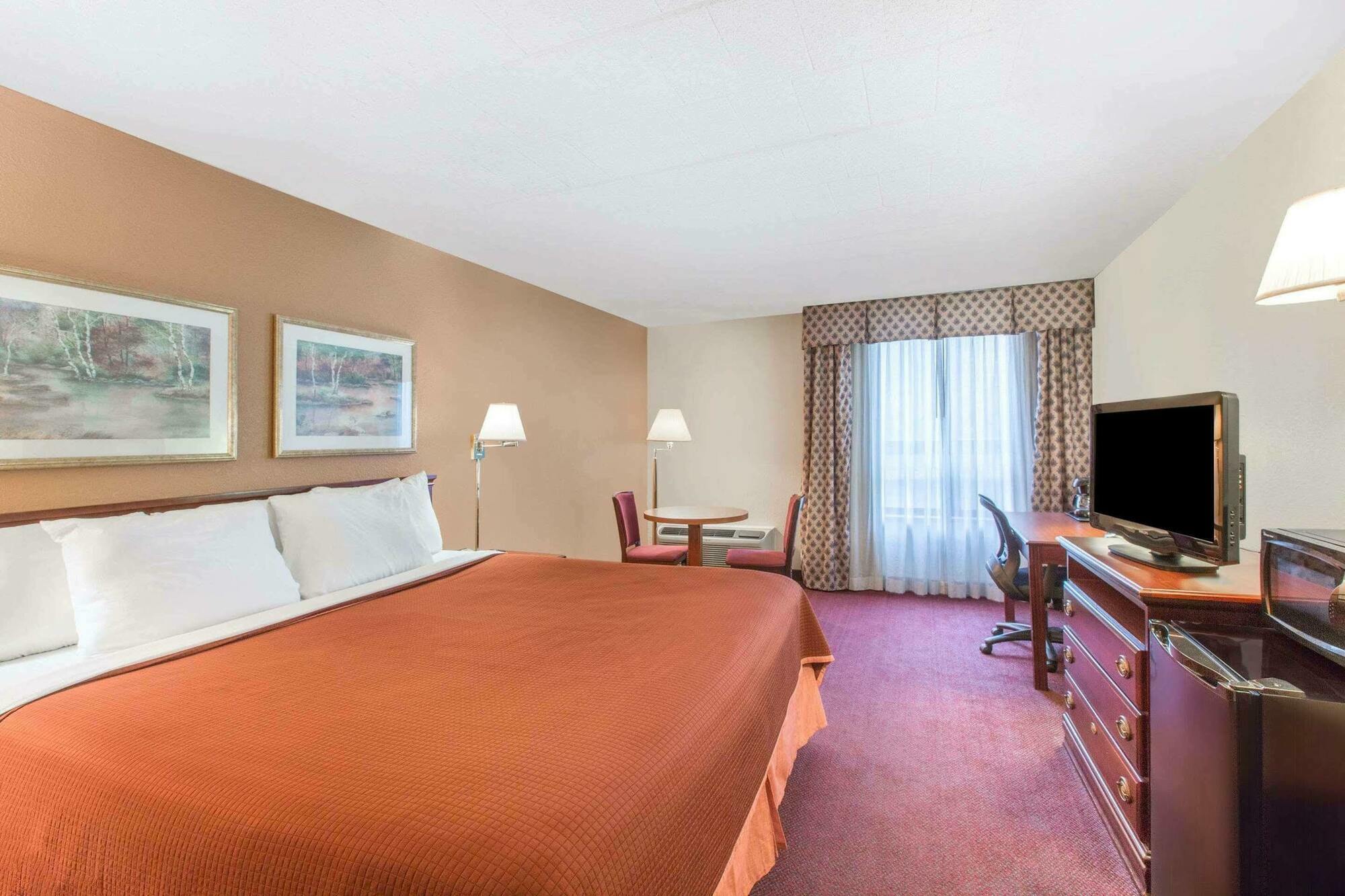 Howard Johnson By Wyndham Bartonsville/Poconos Area Buitenkant foto