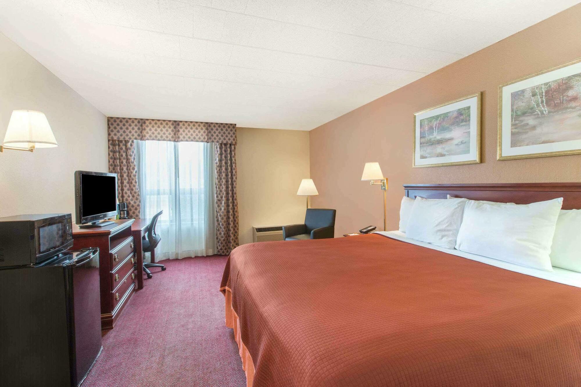 Howard Johnson By Wyndham Bartonsville/Poconos Area Buitenkant foto